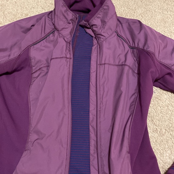 Lululemon Zip Up - Picture 3 of 7